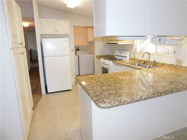 12220 5th Street 193, Yucaipa, CA 92399