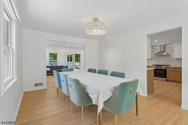 215 Exeter Way, Hillside Twp., NJ 07205