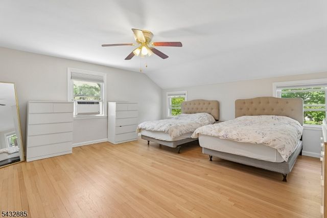 215 Exeter Way, Hillside Twp., NJ 07205
