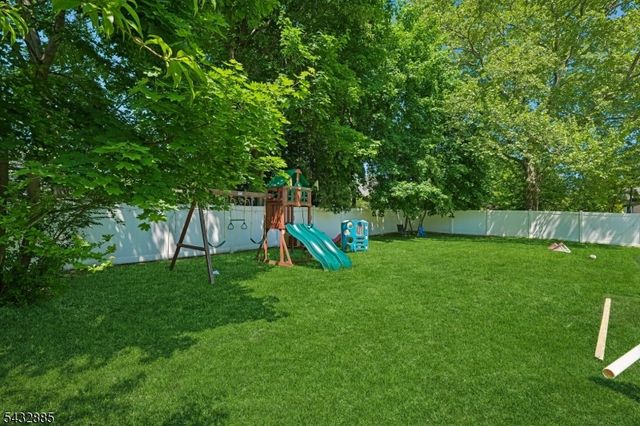 215 Exeter Way, Hillside Twp., NJ 07205