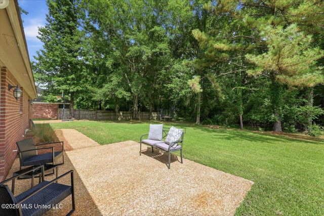 623 Southern Oaks Drive, Florence, MS 39073
