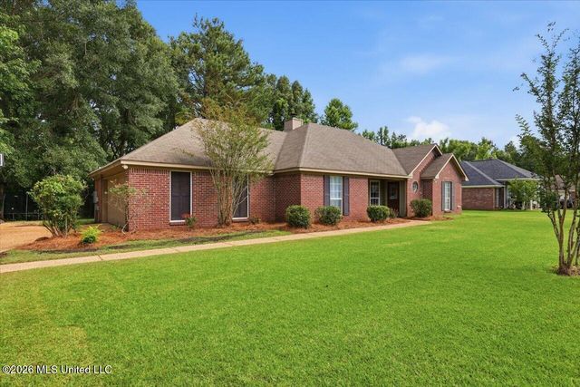 623 Southern Oaks Drive, Florence, MS 39073