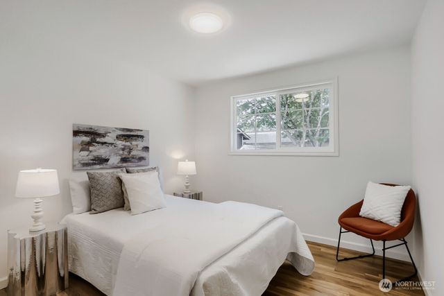 14379 104th Avenue NE, Kirkland, WA 98034