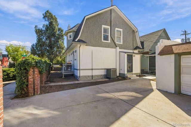 805 W 9th Avenue, Denver, CO 80204
