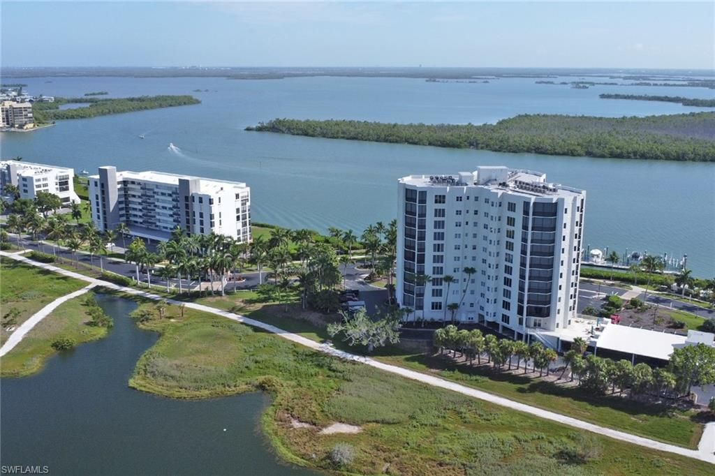 4198 BAY BEACH LN 113, FORT MYERS BEACH, FL 33931 — photo 3