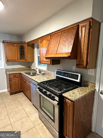 1865 Vicki Lane SE, Atlanta, GA 30316
