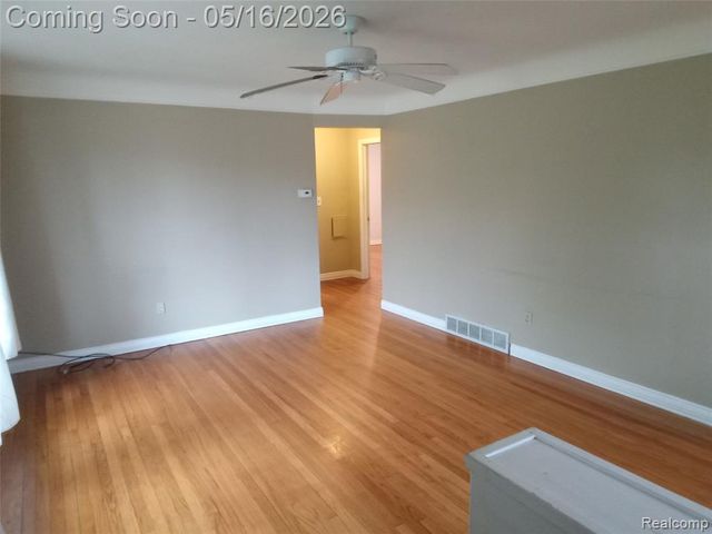28448 Brush Street, Madison Heights, MI 48071