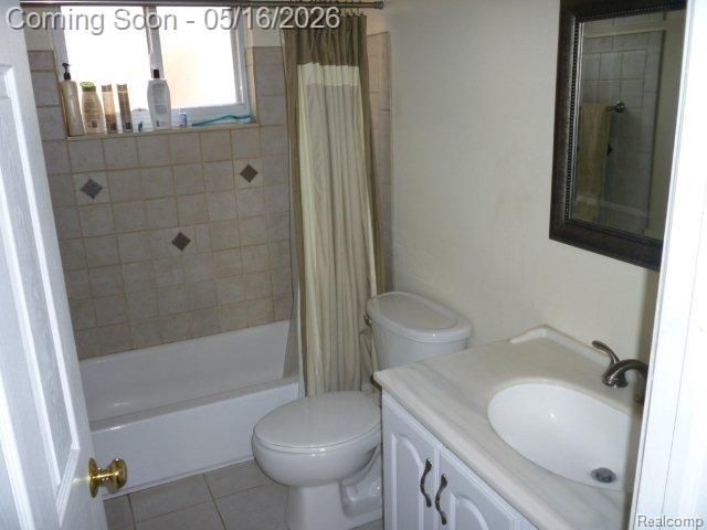 28448 Brush Street, Madison Heights, MI 48071