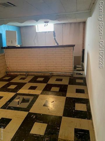 28448 Brush Street, Madison Heights, MI 48071