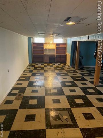 28448 Brush Street, Madison Heights, MI 48071