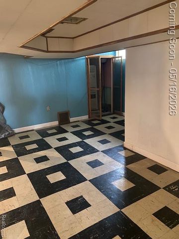 28448 Brush Street, Madison Heights, MI 48071