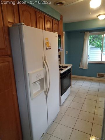 28448 Brush Street, Madison Heights, MI 48071