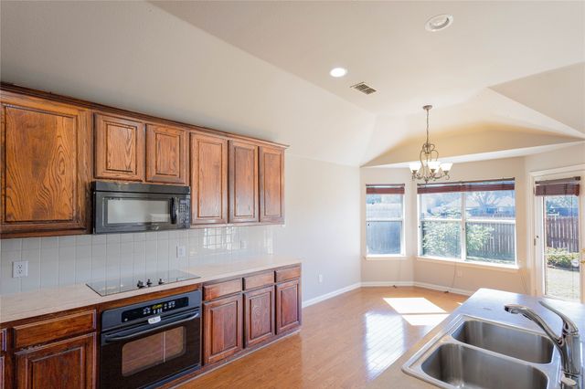 5800 Tribune Way, Plano, TX 75094