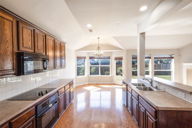 5800 Tribune Way, Plano, TX 75094
