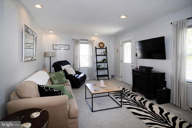 6 GERE TER, Cherry Hill, NJ 08002