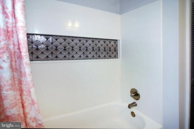 6 GERE TER, Cherry Hill, NJ 08002