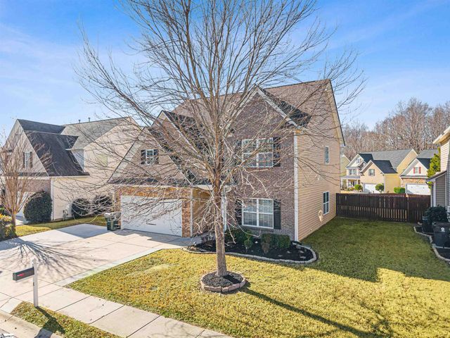 8 Valley Bluff Lane, Simpsonville, SC 29680