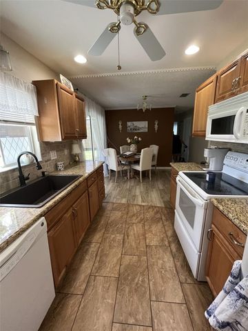 10945 SW 77TH COURT, Ocala, FL 34476