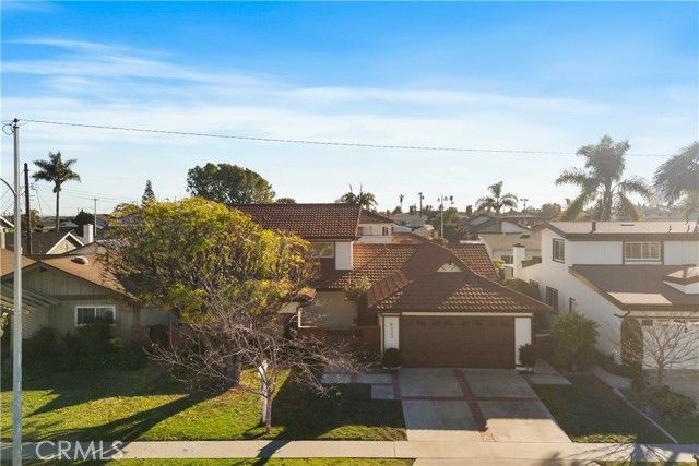 8232 Mandeville, Huntington Beach, CA 92646
