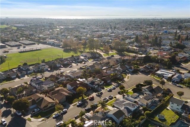 8232 Mandeville, Huntington Beach, CA 92646