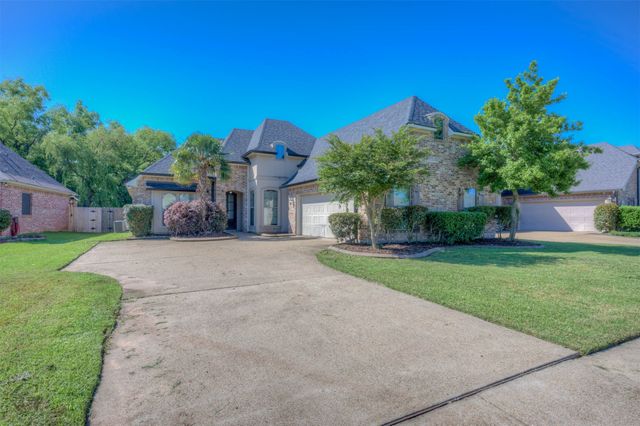 5347 Barberry Lane, Bossier City, LA 71112