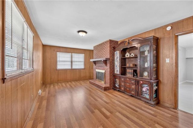 1601 N 81ST Terrace, Kansas City, KS 66112