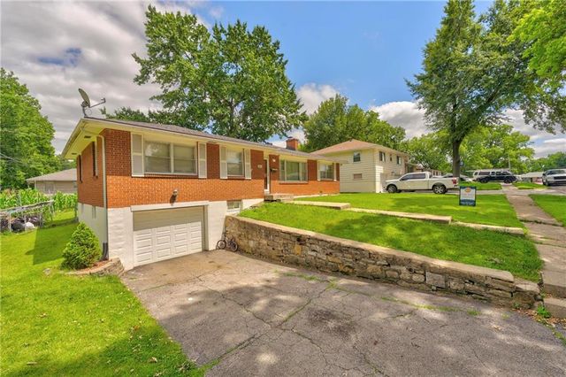 1601 N 81ST Terrace, Kansas City, KS 66112