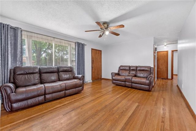 1601 N 81ST Terrace, Kansas City, KS 66112