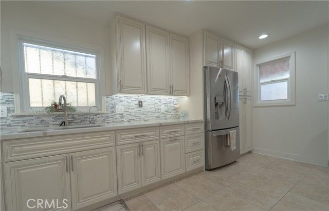 1706 W 65th Place, Los Angeles, CA 90047