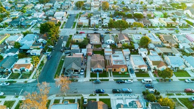 1706 W 65th Place, Los Angeles, CA 90047