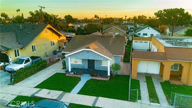 1706 W 65th Place, Los Angeles, CA 90047