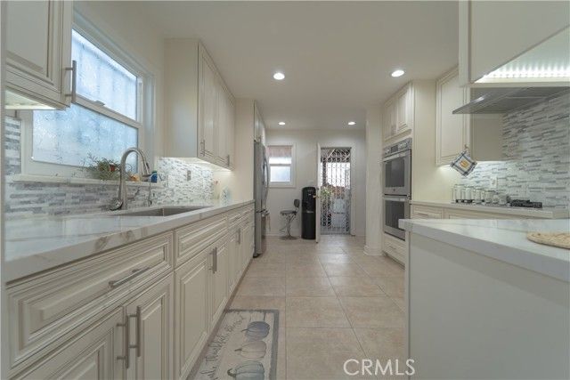 1706 W 65th Place, Los Angeles, CA 90047