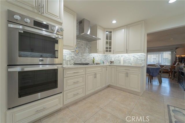 1706 W 65th Place, Los Angeles, CA 90047