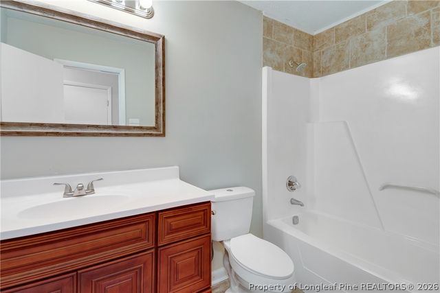 4783 Friar Avenue, Fayetteville, NC 28304