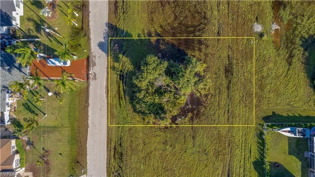 417 NW 25th PL, CAPE CORAL, FL 33993 — photo 2