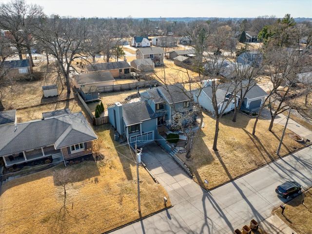 6414 Northwest Drive, Windsor Heights, IA 50324