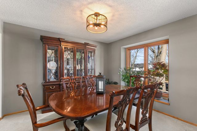 6414 Northwest Drive, Windsor Heights, IA 50324