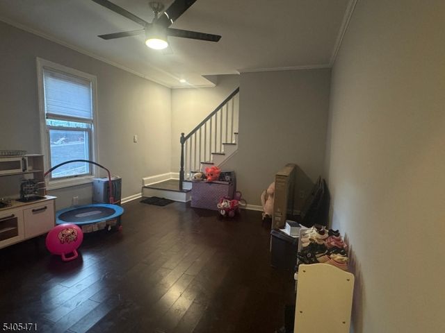 835 Dixie Ln, Plainfield City, NJ 07062