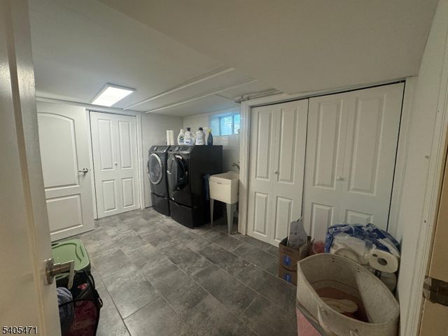 835 Dixie Ln, Plainfield City, NJ 07062