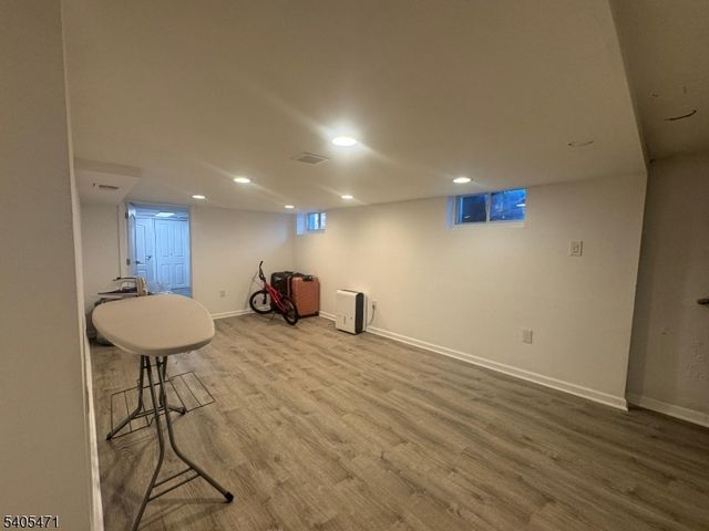 835 Dixie Ln, Plainfield City, NJ 07062