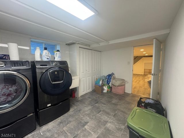 835 Dixie Ln, Plainfield City, NJ 07062