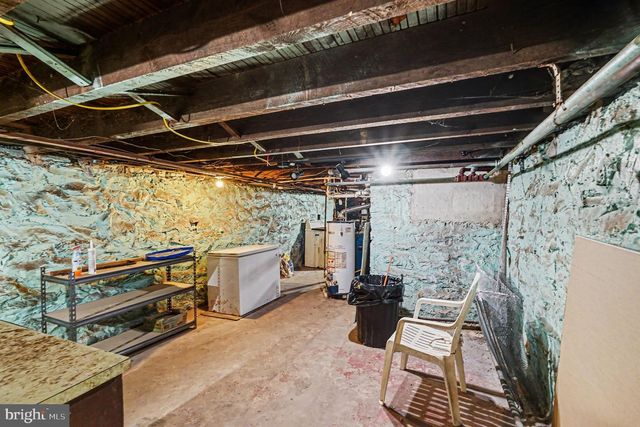 2106 N SMALLWOOD ST, Baltimore, MD 21216