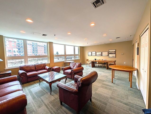 154 Lynnway 401, Lynn, MA 01902