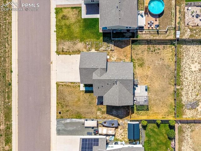 281 S 3rd Avenue, Deer Trail, CO 80105