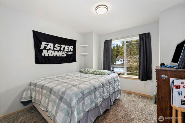 19506 207th Street Ct E, Orting, WA 98360