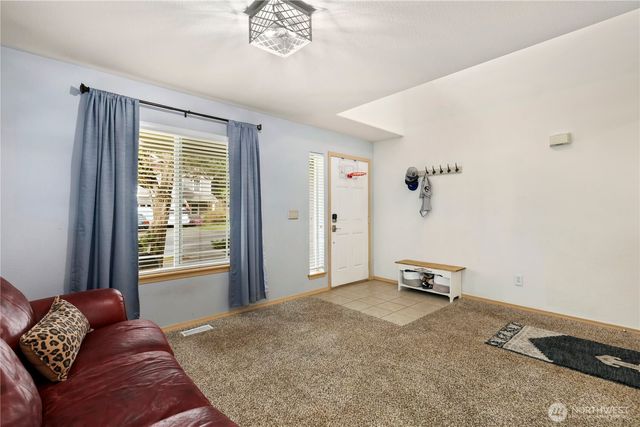 19506 207th Street Ct E, Orting, WA 98360