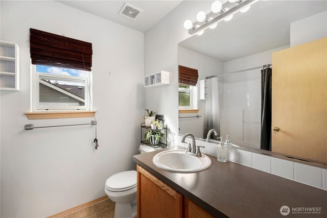 19506 207th Street Ct E, Orting, WA 98360