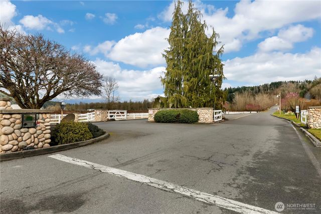 19506 207th Street Ct E, Orting, WA 98360