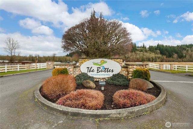 19506 207th Street Ct E, Orting, WA 98360