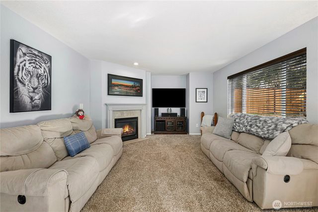 19506 207th Street Ct E, Orting, WA 98360